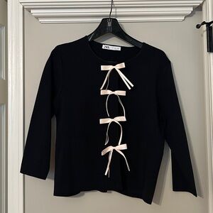 Zara Elegant Black Knitwear